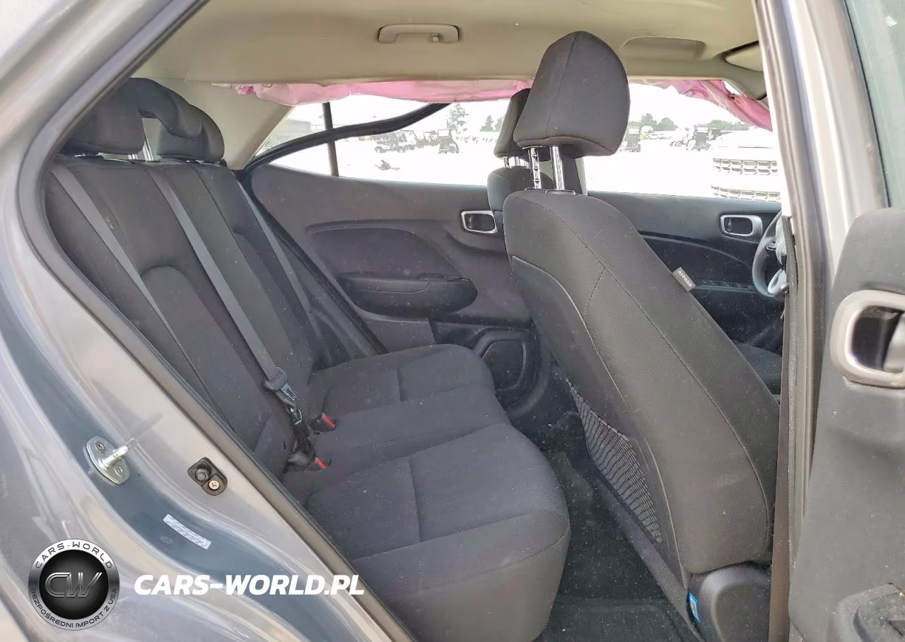 2021 Hyundai Venue Se VIN:KMHRB8A38MU090503 - 11