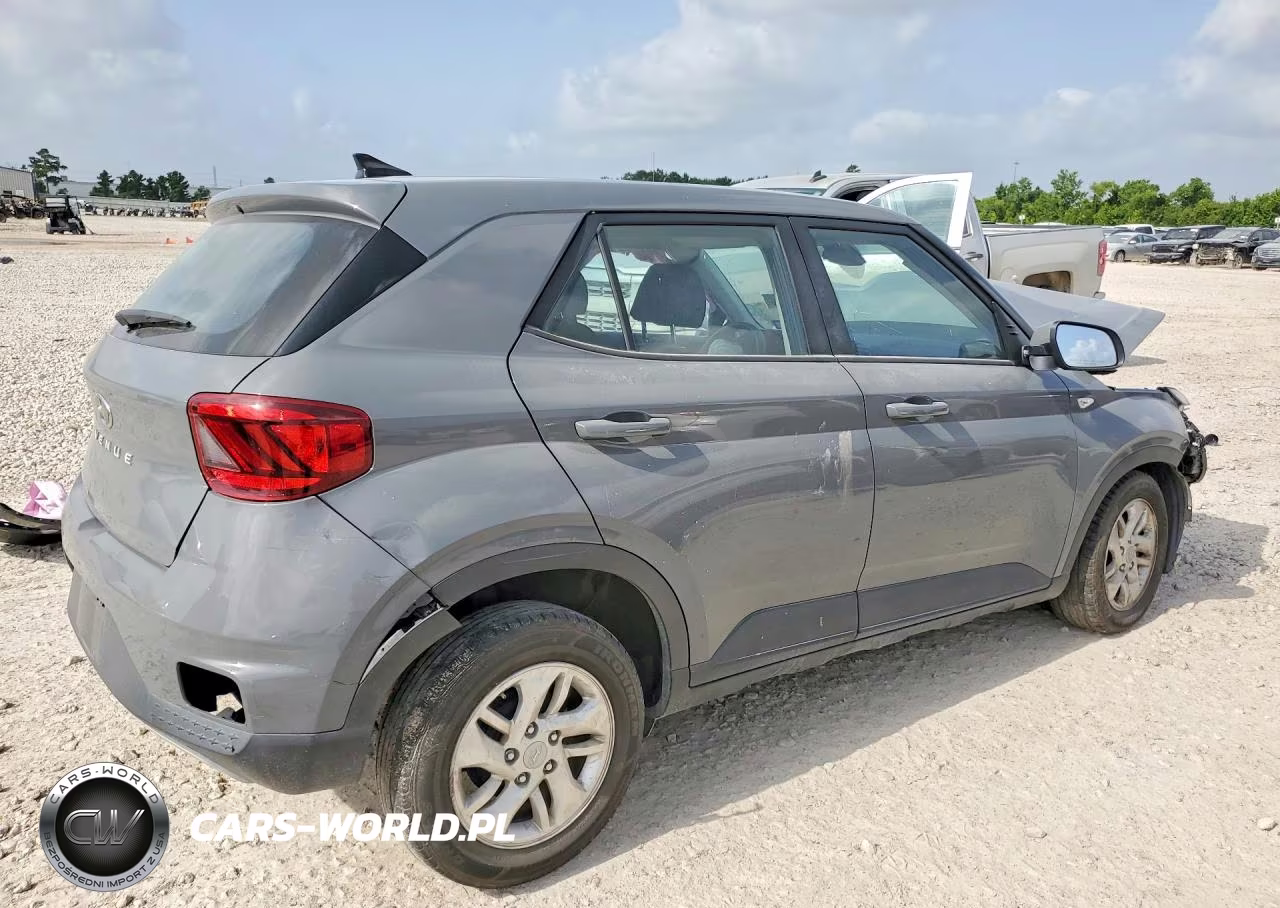 2021 Hyundai Venue Se VIN:KMHRB8A38MU090503 - 3