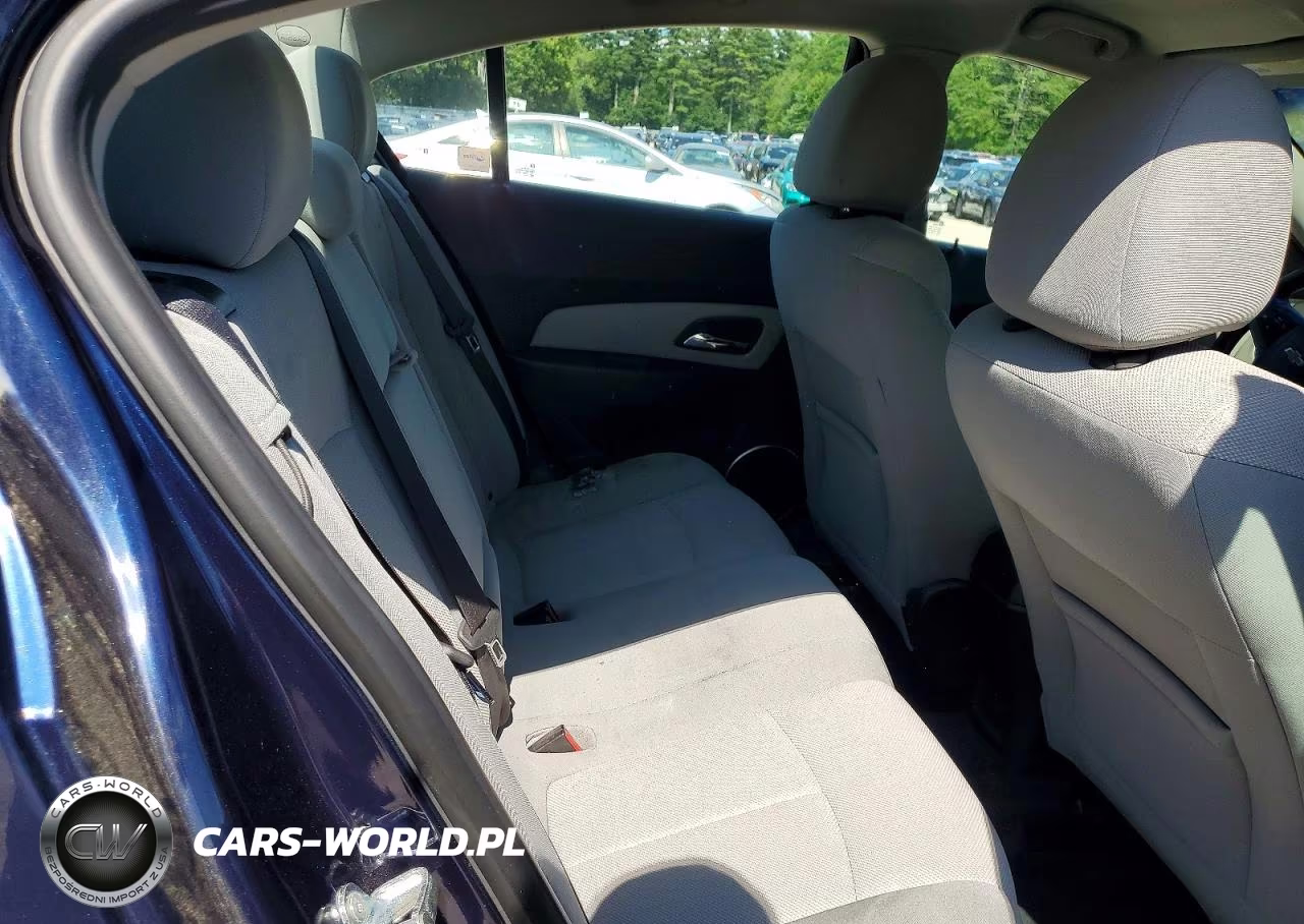 2011 Chevrolet Cruze Lt VIN:1G1PF5S97B7152981 - 10