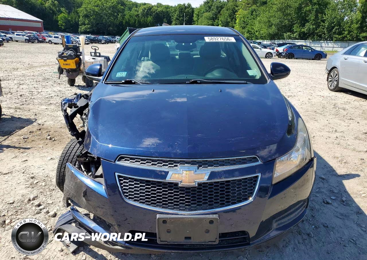 2011 Chevrolet Cruze Lt VIN:1G1PF5S97B7152981 - 5