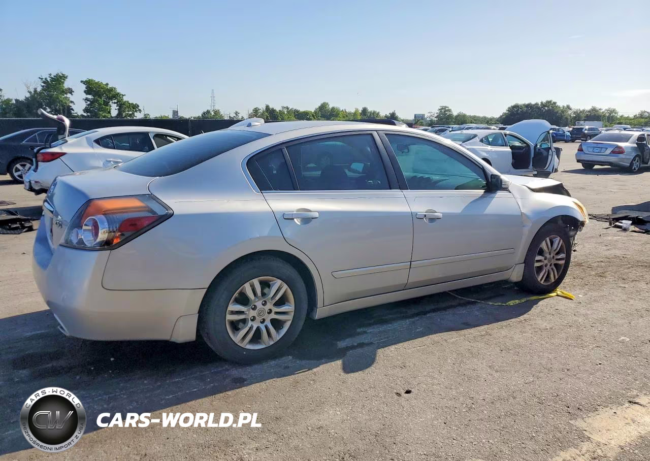 2011 Nissan Altima Base-S VIN:1N4AL2AP7BN488345 - 3