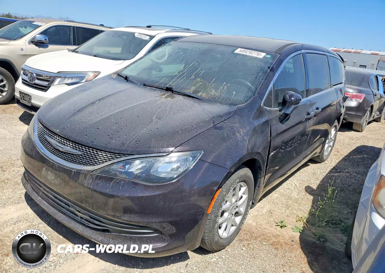 2017 Chrysler Pacifica Touring – zdjęcie 1 z 13