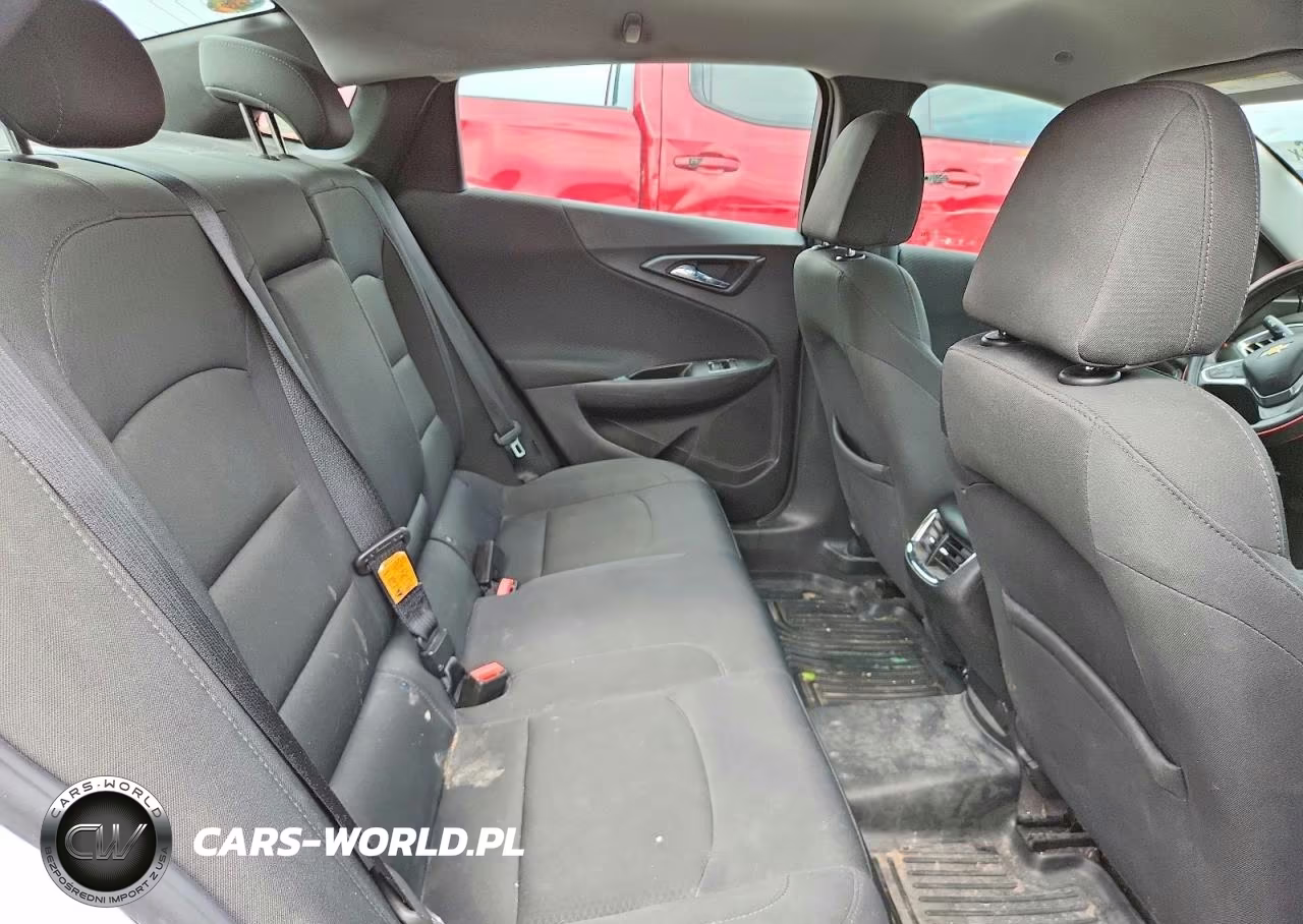 2017 Chevrolet Malibu Lt VIN:1G1ZE5STXHF123416 - 10
