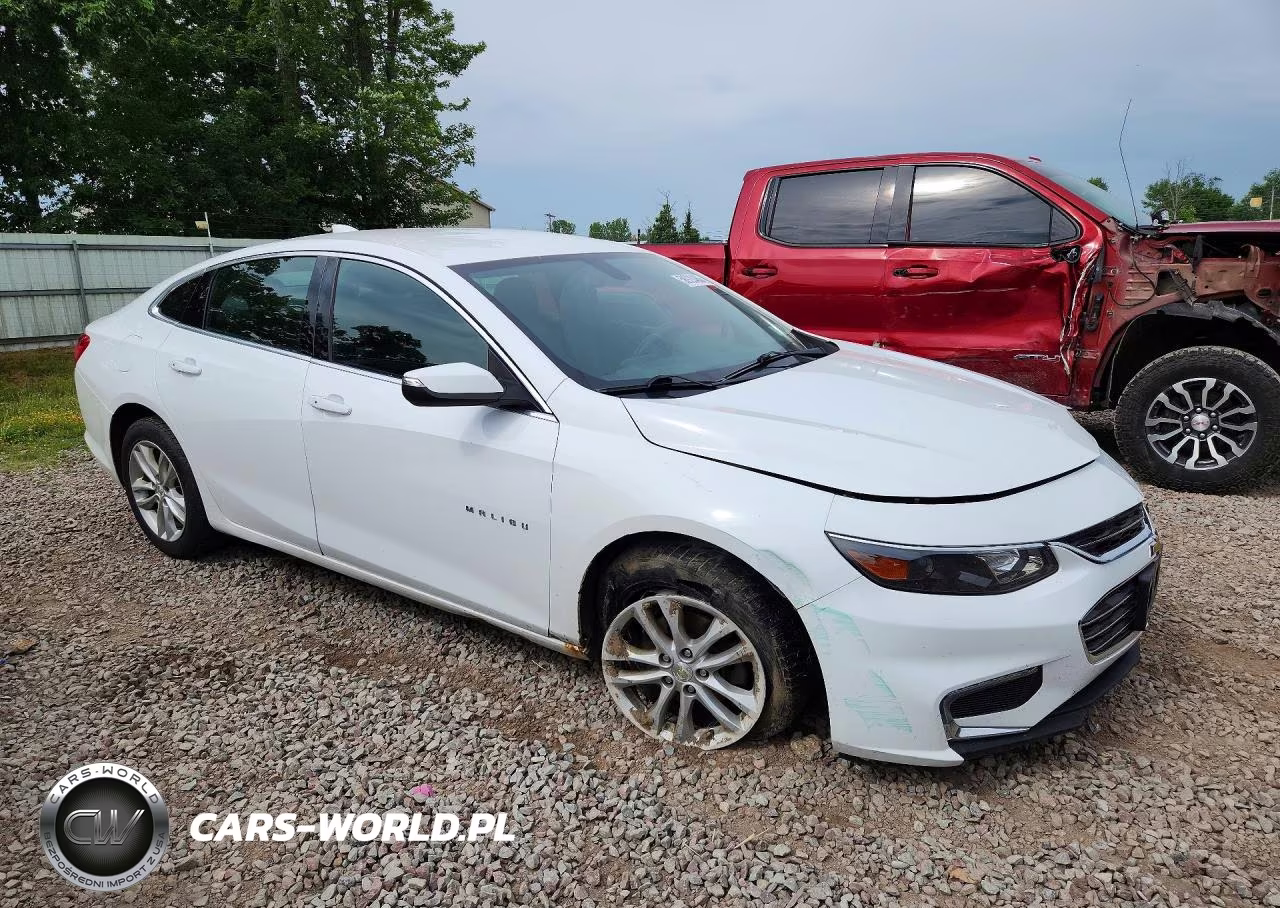 2017 Chevrolet Malibu Lt VIN:1G1ZE5STXHF123416 - 4