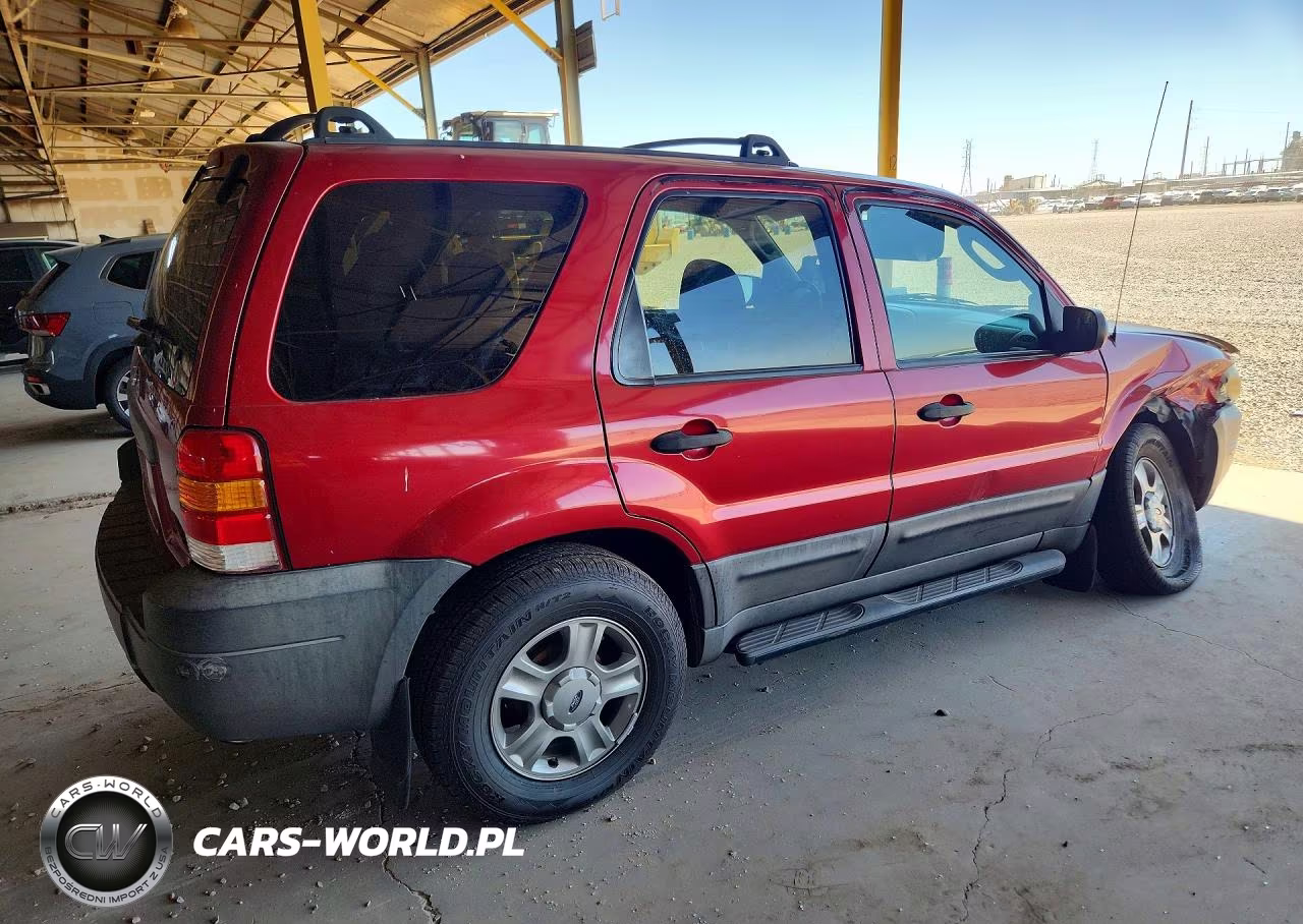 2005 Ford Escape Xls VIN:1FMYU92Z65KC72891 - 3