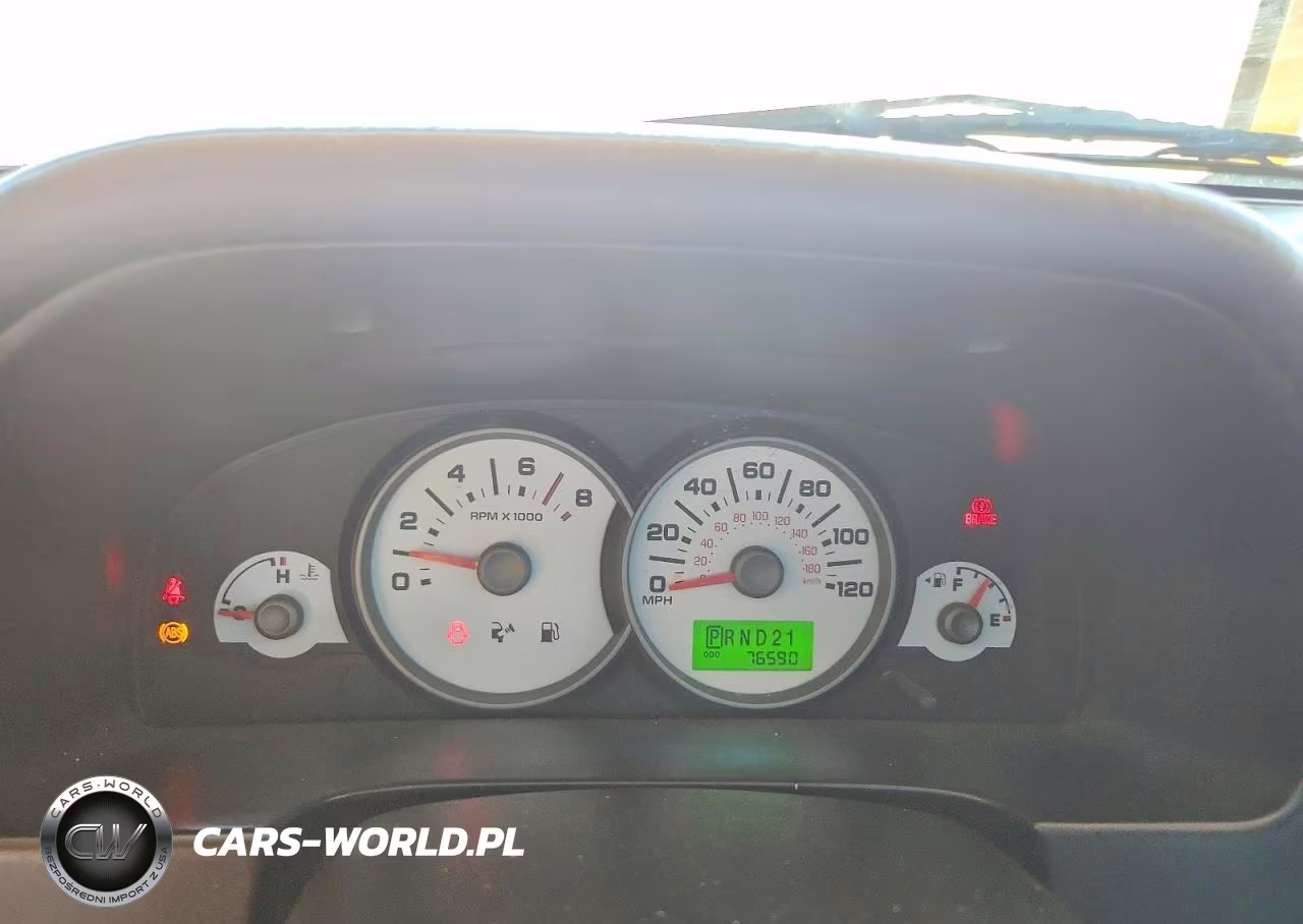 2005 Ford Escape Xls VIN:1FMYU92Z65KC72891 - 9