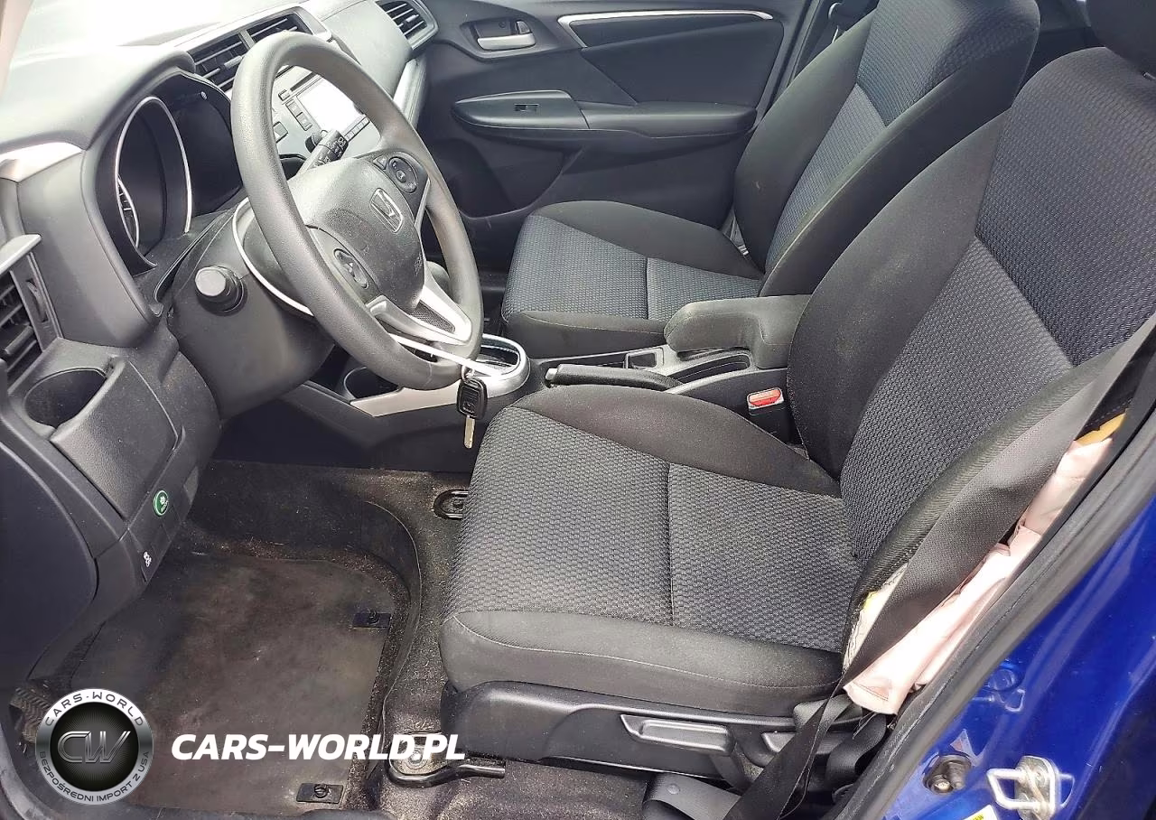2019 Honda Fit Lx VIN:3HGGK5H48KM732231 - 7