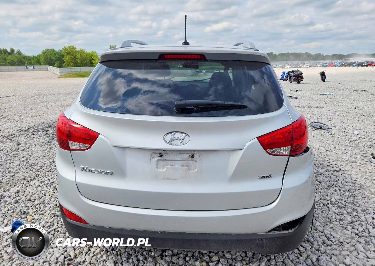 2015 Hyundai Tucson Se VIN:KM8JUCAG0FU000521 - 6