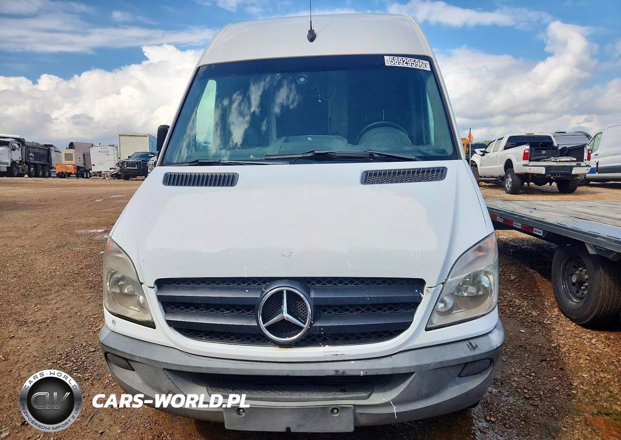 2012 Mercedes-Benz Sprinter 2500 Delivery Van VIN:WD3PE8CB7C5610717 - 5