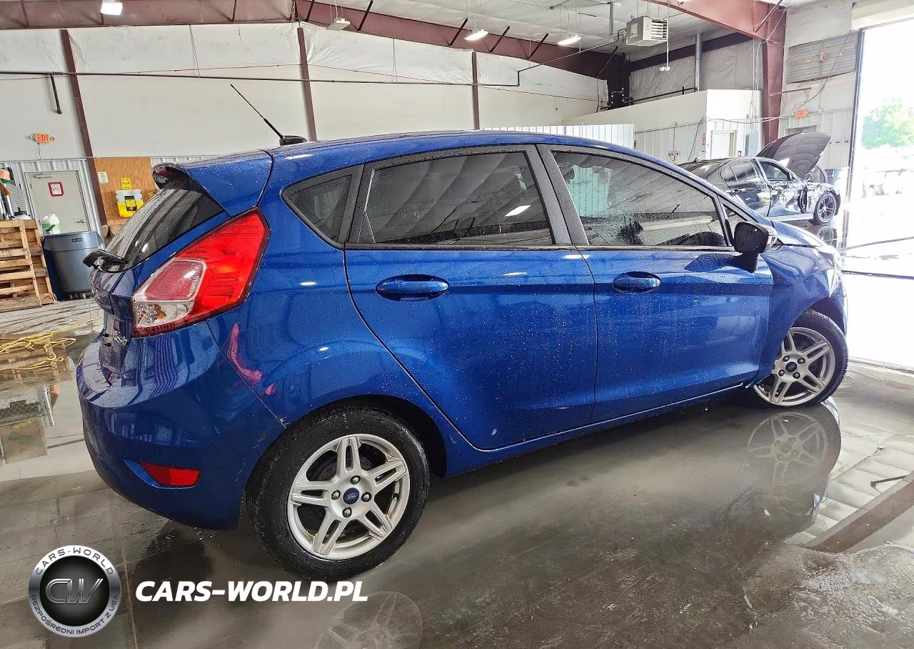 2018 Ford Fiesta Se VIN:3FADP4EJ7JM117231 - 3