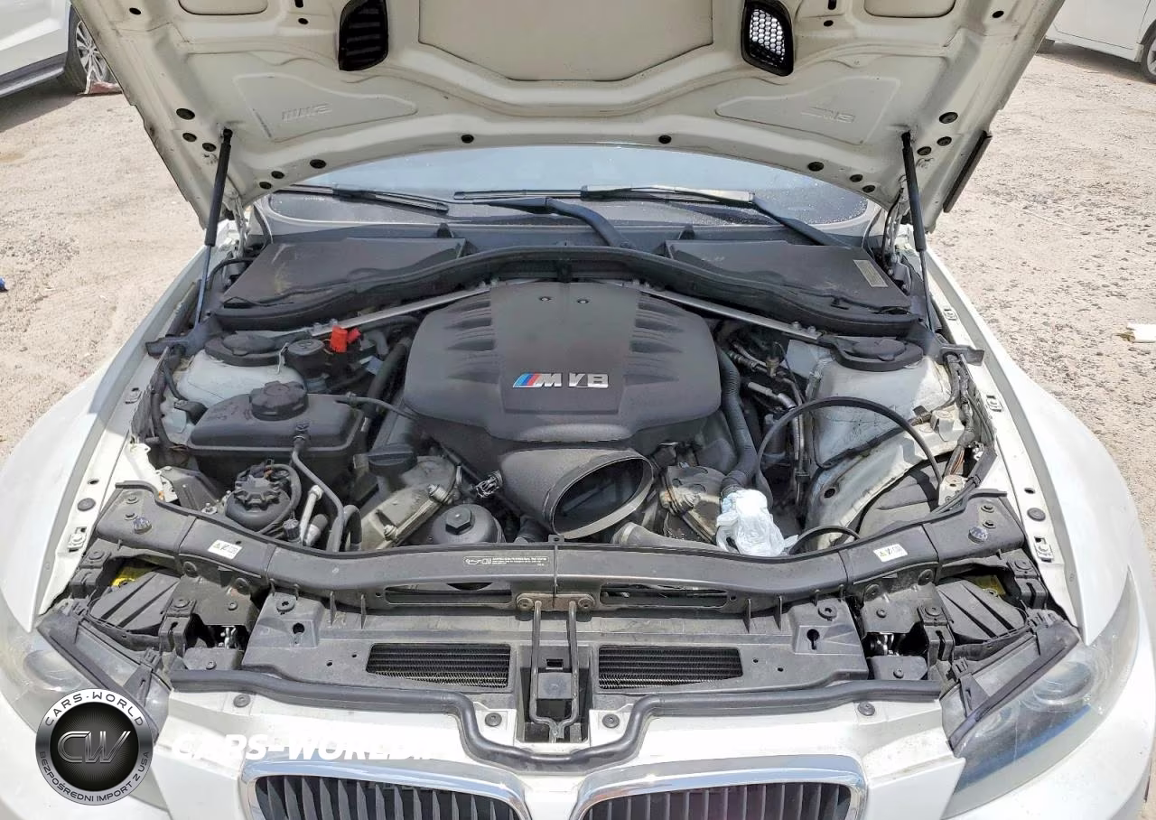 2011 BMW M3 VIN:WBSDX9C56BE784160 - 11