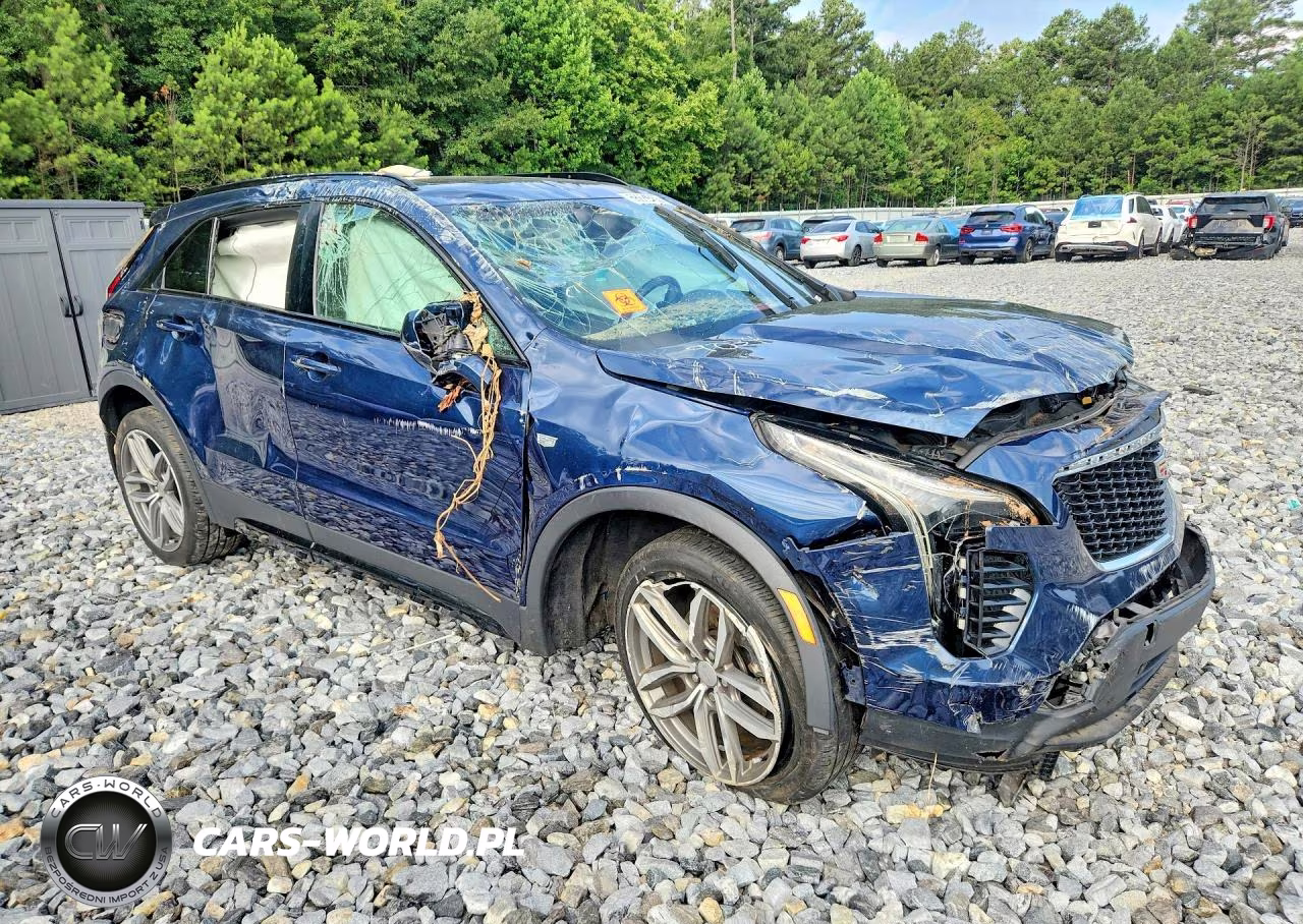 2019 Cadillac Xt4 VIN:1GYFZER45KF109034 - 4