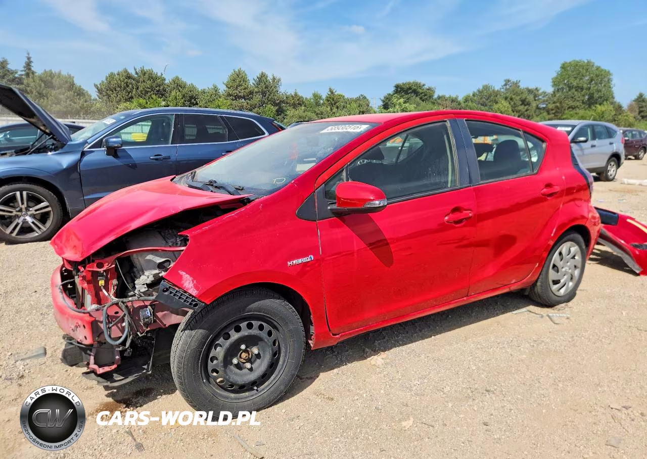 2015 Toyota Prius C Two