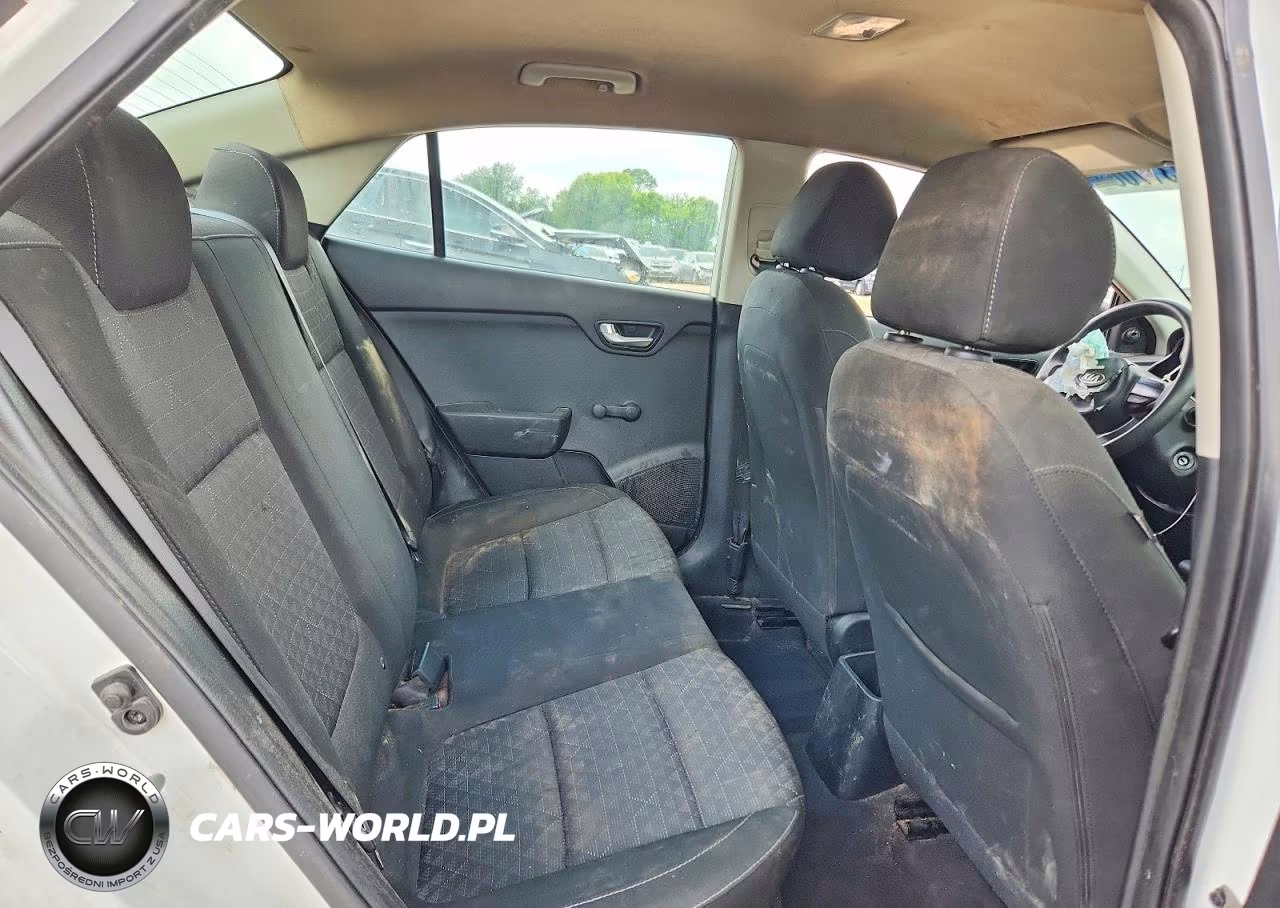 2018 Kia Rio Lx VIN:3KPA24AB1JE066796 - 10
