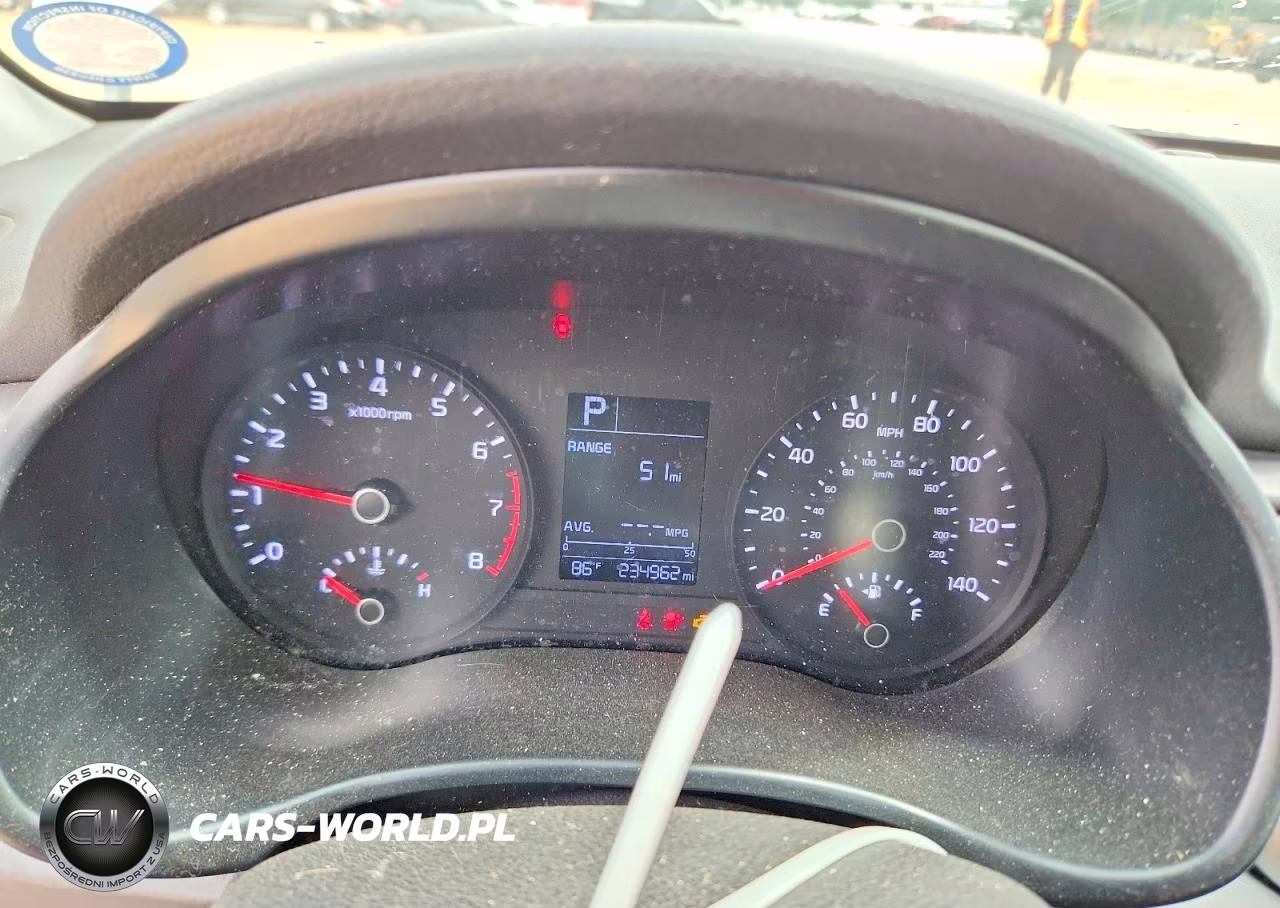 2018 Kia Rio Lx VIN:3KPA24AB1JE066796 - 9