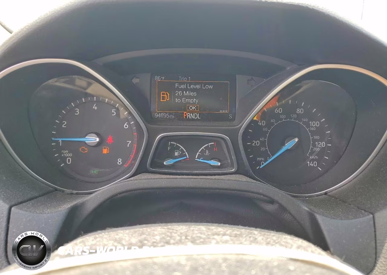 2018 Ford Focus Se VIN:1FADP3K24JL203038 - 9