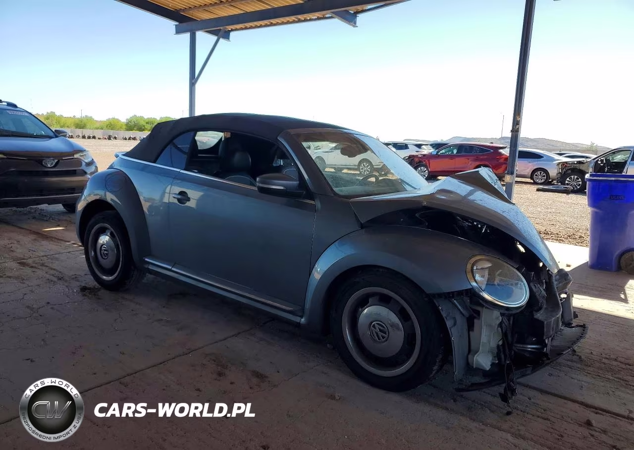2016 Volkswagen Beetle S-Se VIN:3VW517AT9GM821249 - 4