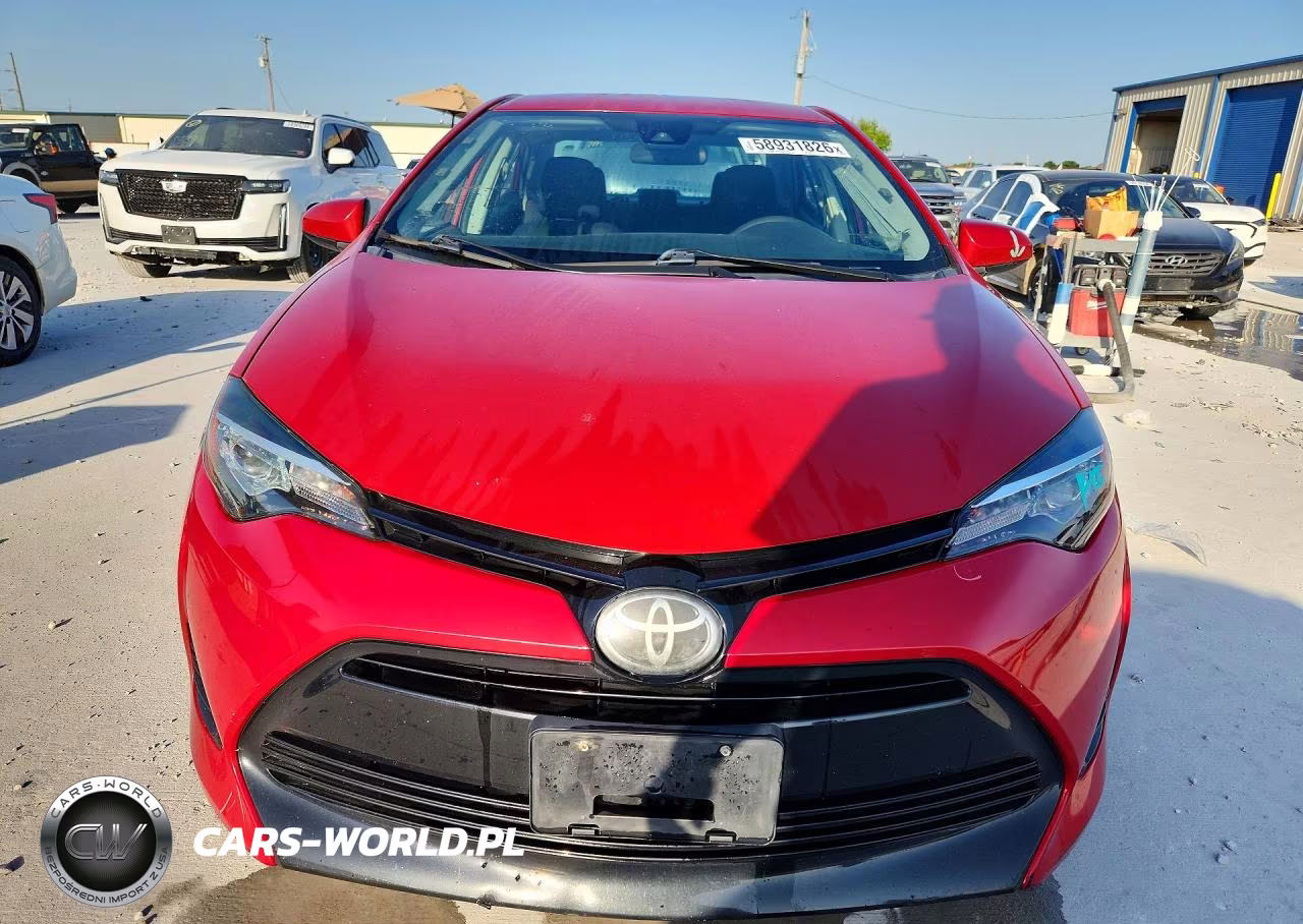 2018 Toyota Corolla Le VIN:5YFBURHE0JP826467 - 5