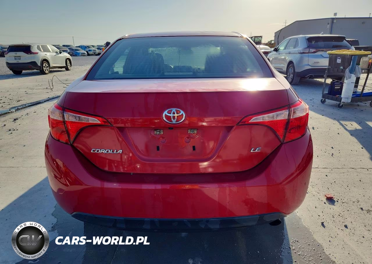 2018 Toyota Corolla Le VIN:5YFBURHE0JP826467 - 6