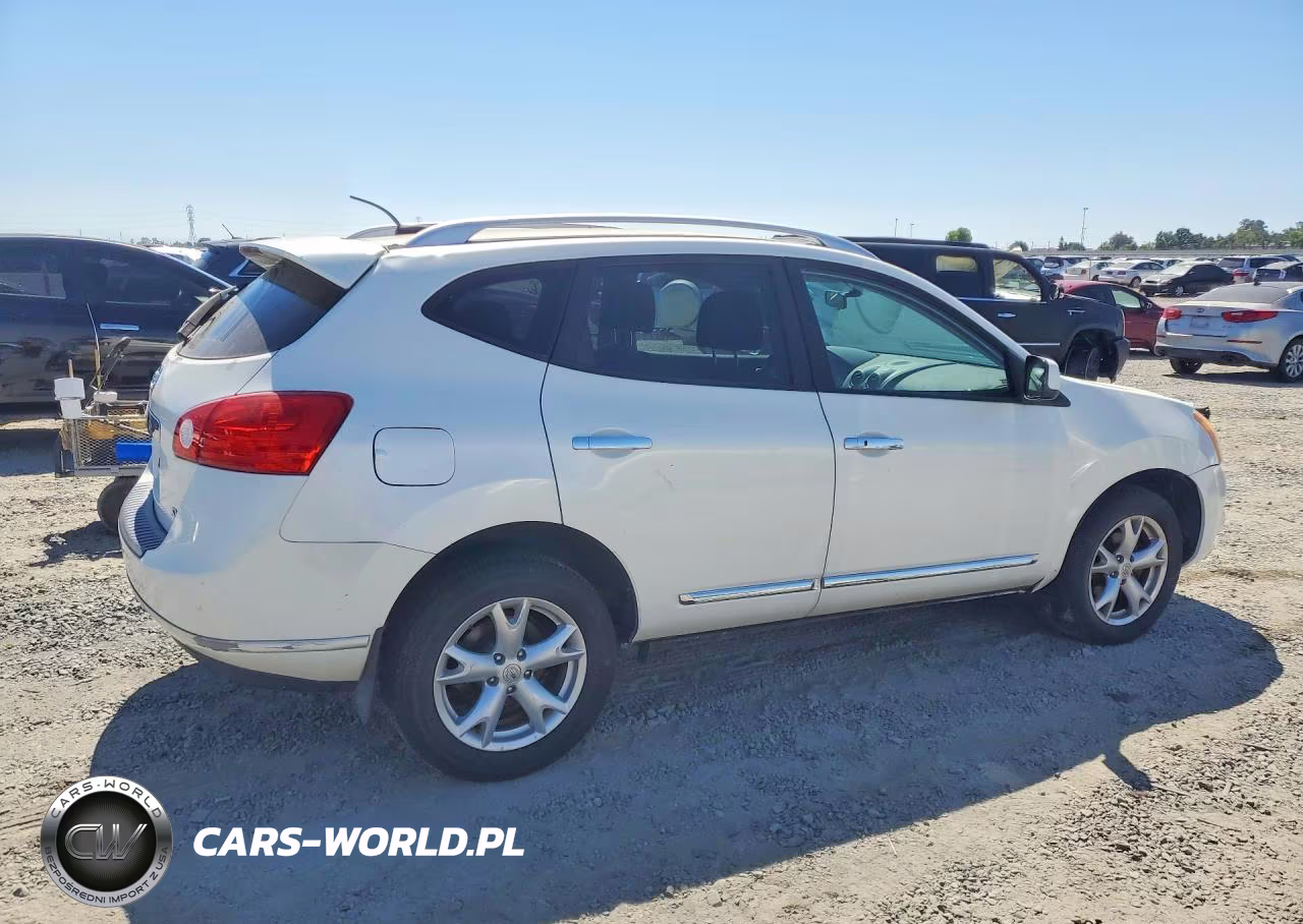 2011 Nissan Rogue S VIN:JN8AS5MT5BW179009 - 3