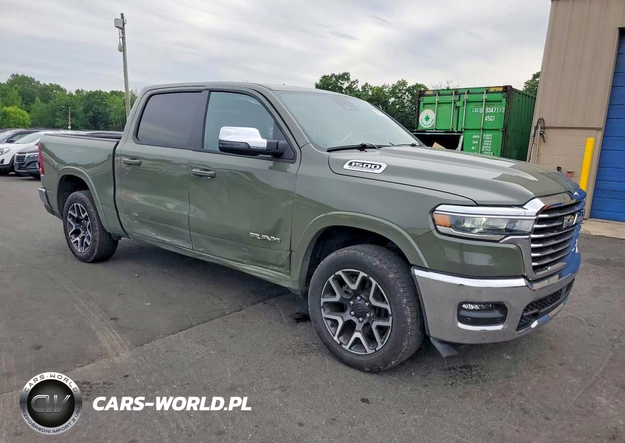 2026 Ram 1500 Laramie VIN:1C6SRFJP9TN255239 - 4