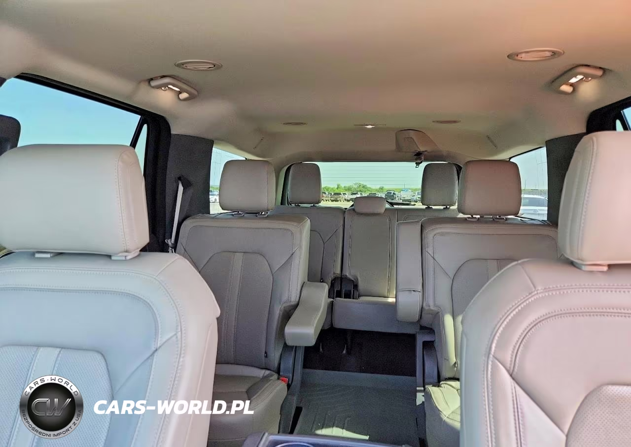 2019 Ford Expedition VIN:1FMJU2AT5KEA48690 - 10