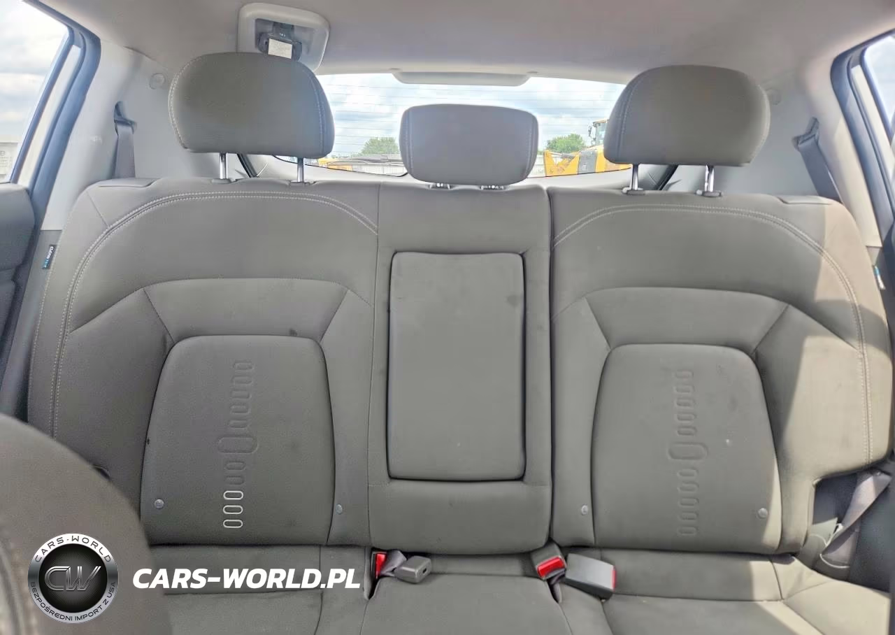 2015 Kia Sportage VIN:KNDPC3AC8F7790695 - 10