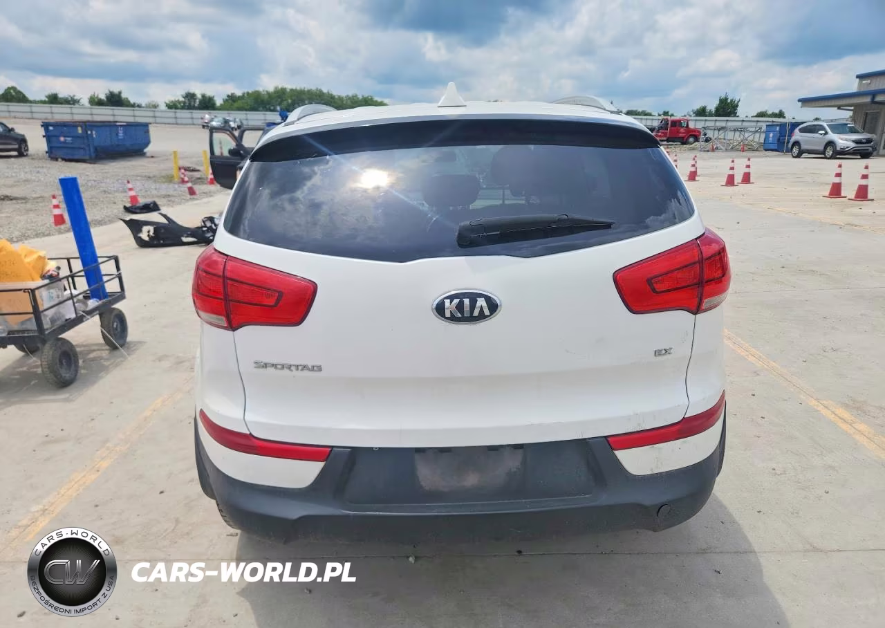 2015 Kia Sportage VIN:KNDPC3AC8F7790695 - 6