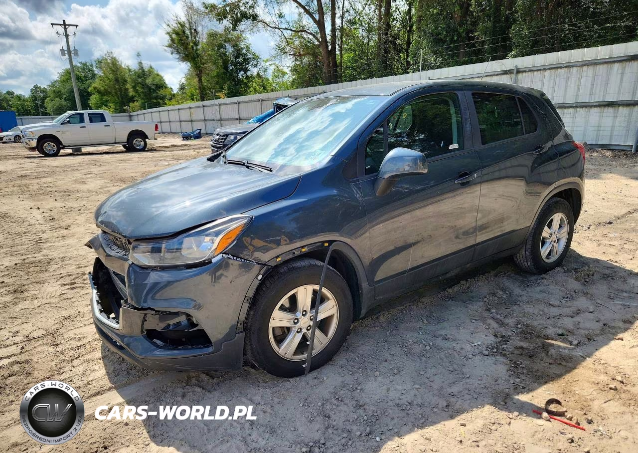 2021 Chevrolet Trax Ls VIN:KL7CJKSB7MB358613 - 1