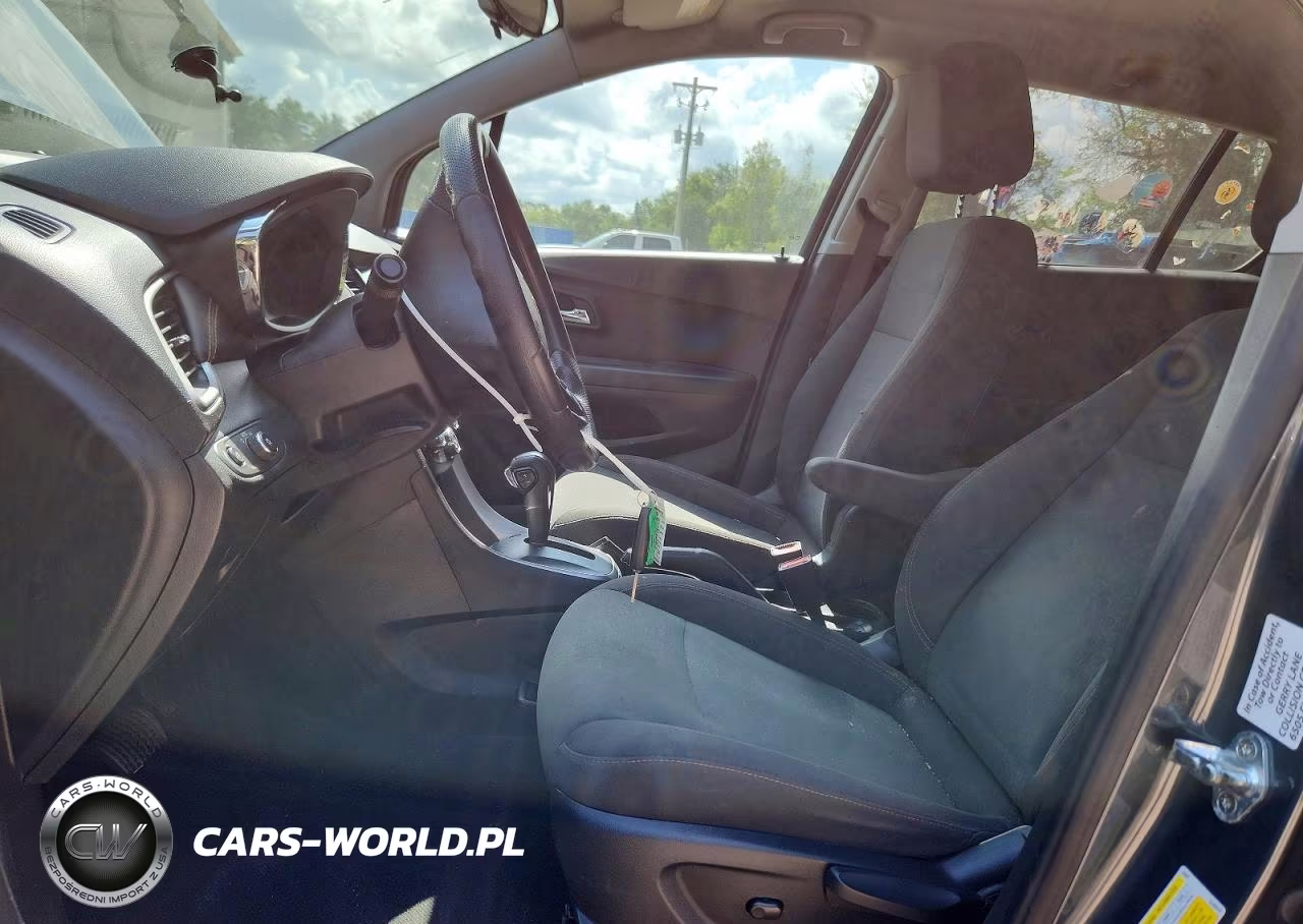 2021 Chevrolet Trax Ls VIN:KL7CJKSB7MB358613 - 7