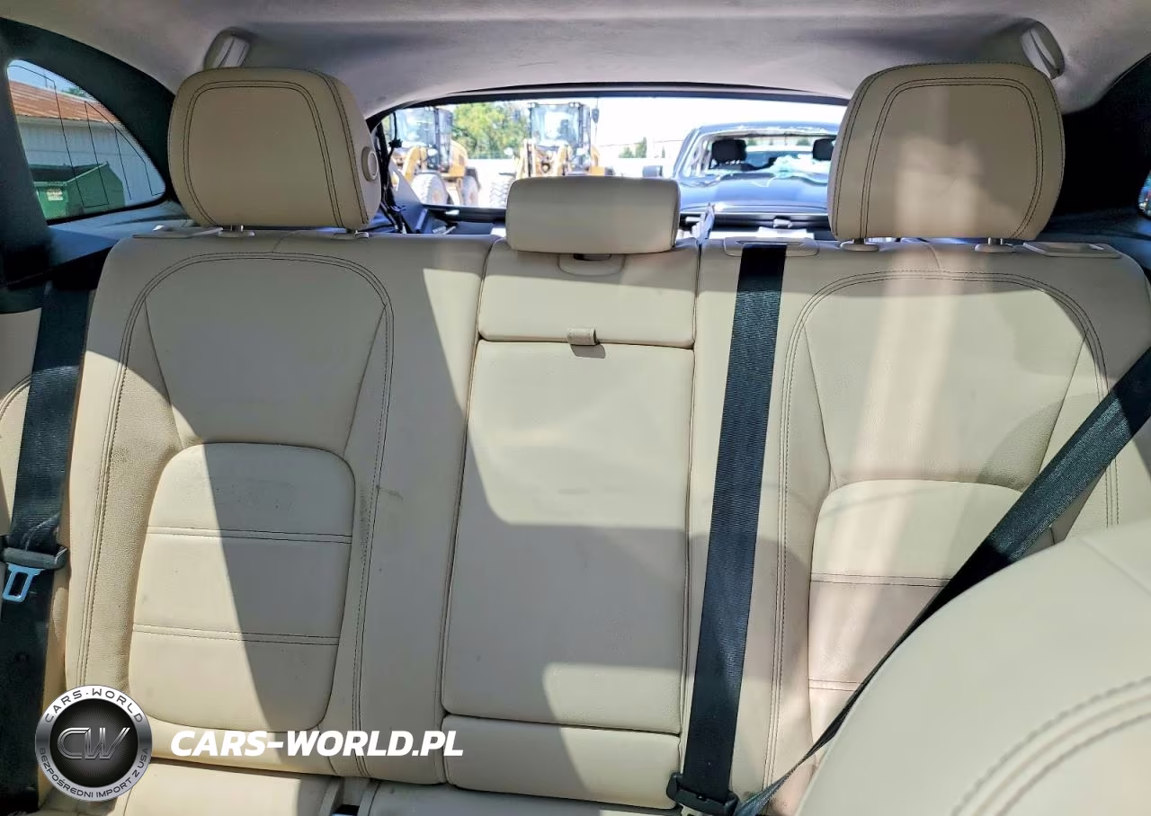 2020 Jaguar F-Pace Prestige VIN:SADCK2FX1LA645041 - 10