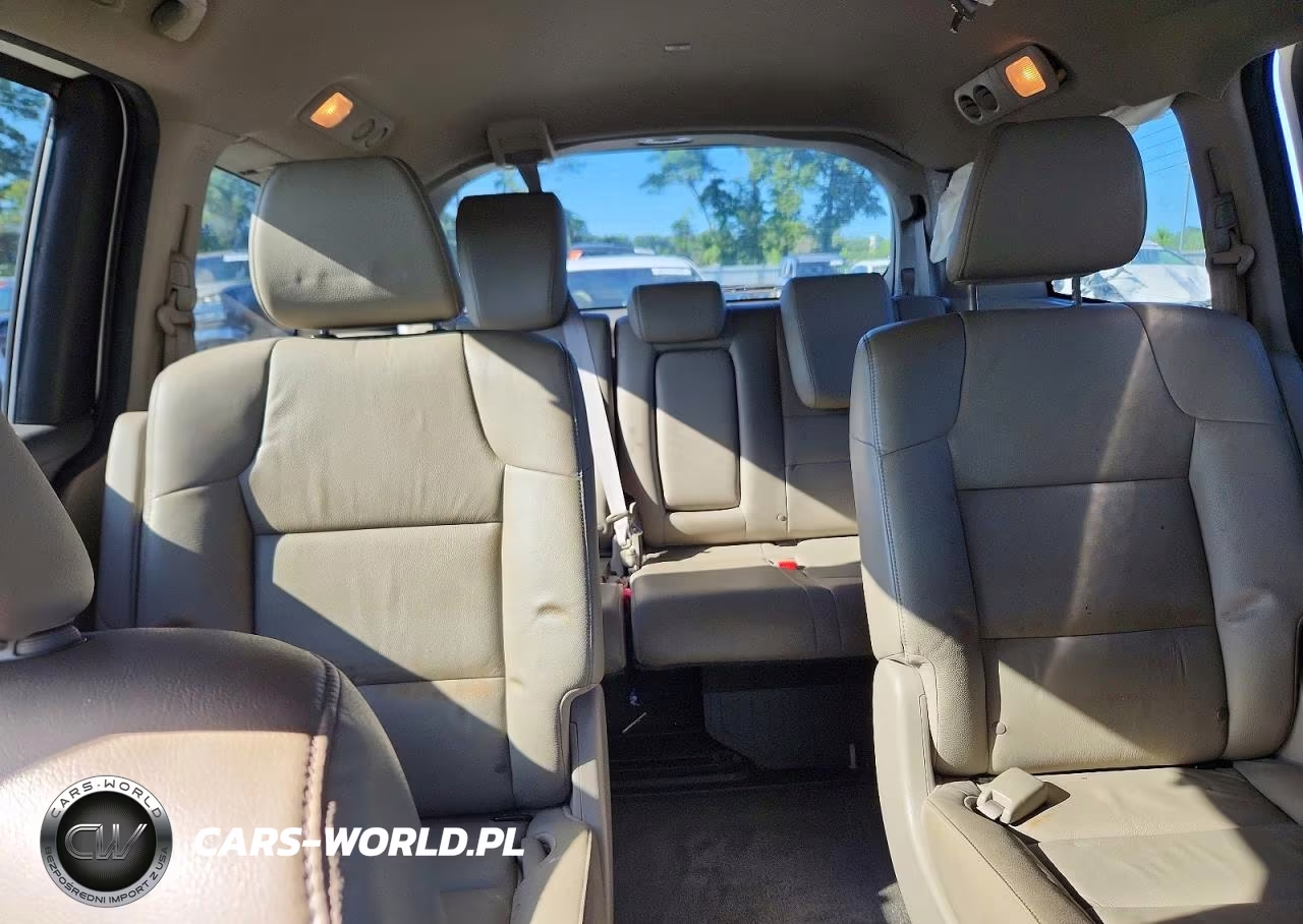 2014 Honda Odyssey Touring VIN:5FNRL5H90EB065339 - 10