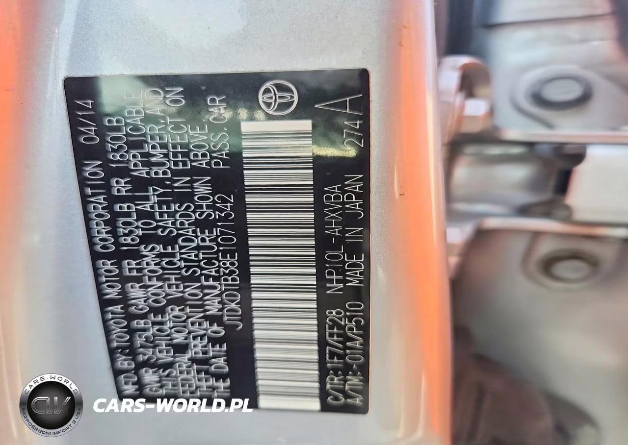 2014 Toyota Prius C Two VIN:JTDKDTB38E1071342 - 12