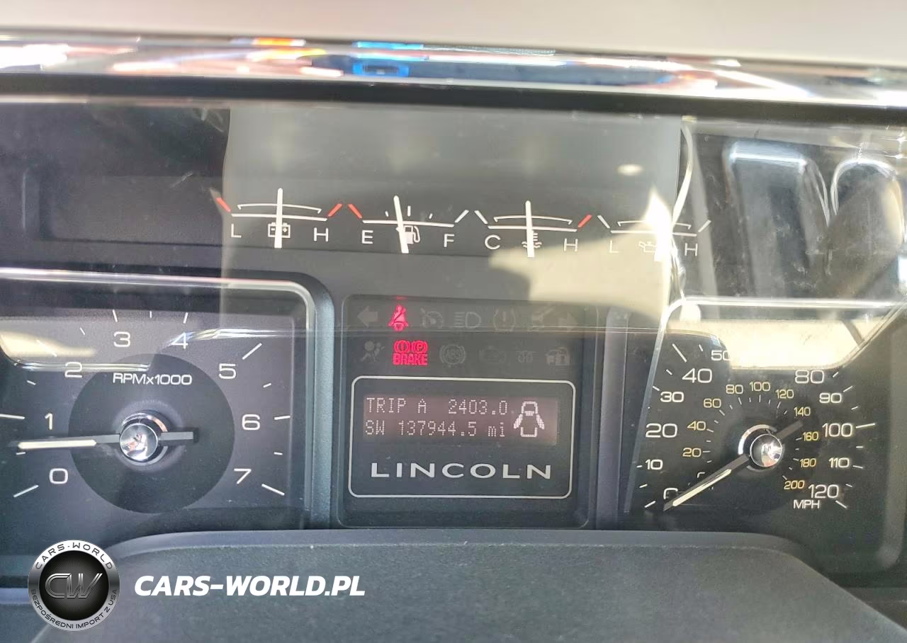 2010 Lincoln Navigator L VIN:5LMJJ3J52AEJ06637 - 9