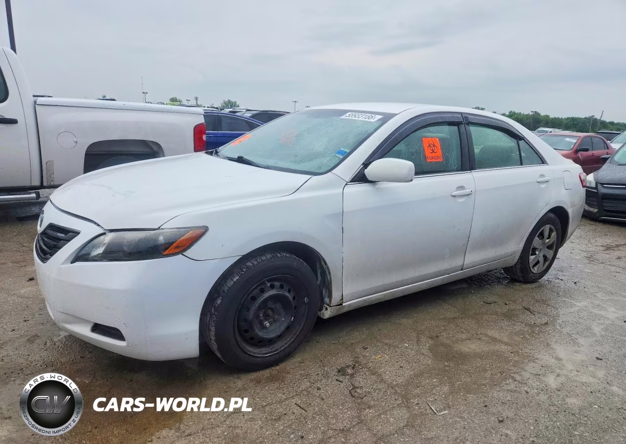 2009 Toyota Camry Le – zdjęcie 1 z 12