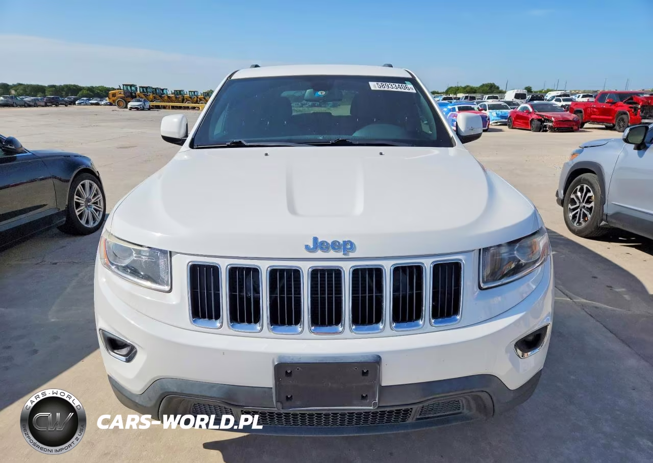 2016 Jeep Grand Cherokee Laredo VIN:1C4RJEAG4GC422603 - 5