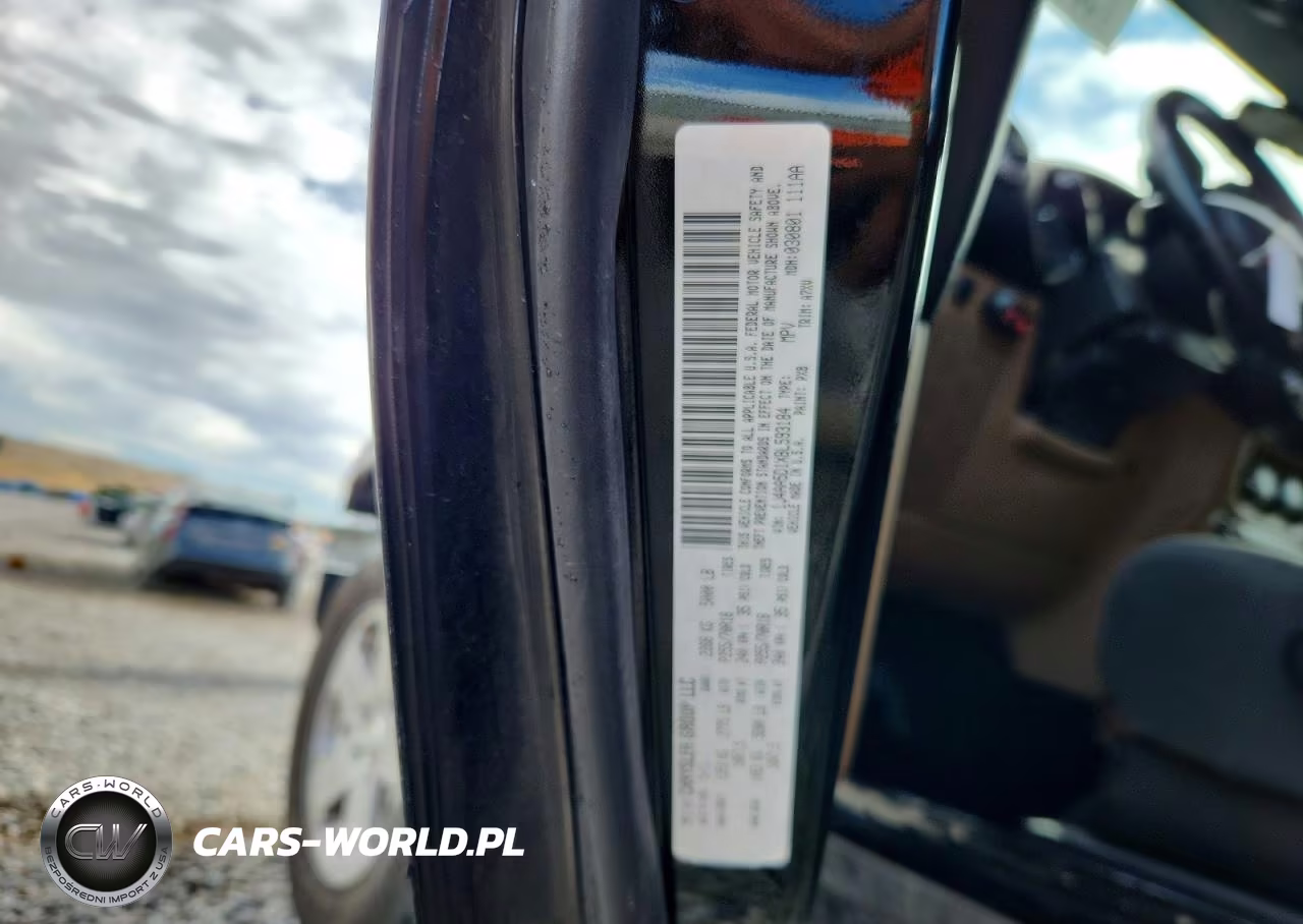 2011 Jeep Wrangler Sahara VIN:1J4AA5D1XBL593184 - 13