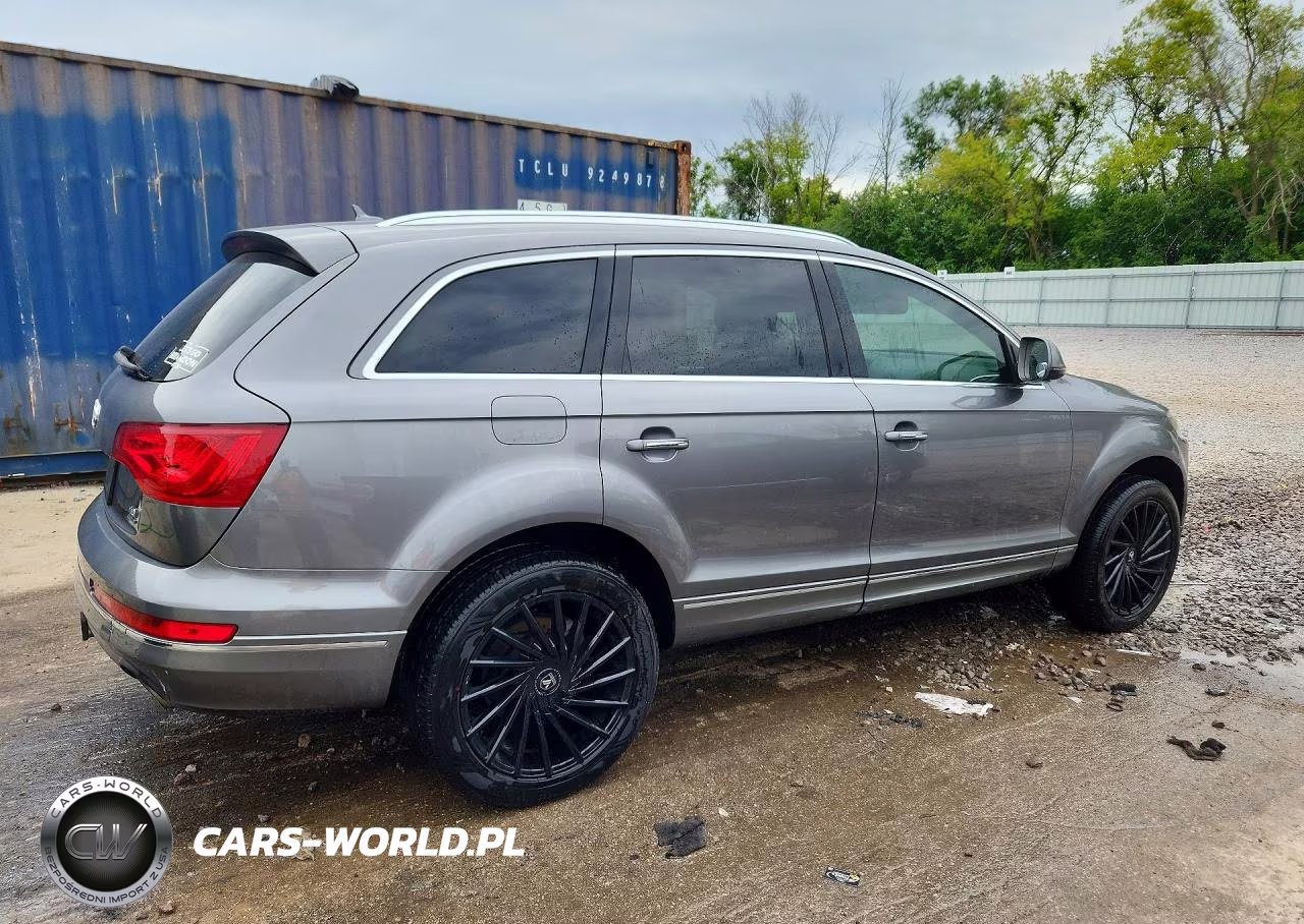 2011 Audi Q7 Premium Plus VIN:WA1LMAFE6BD004909 - 3