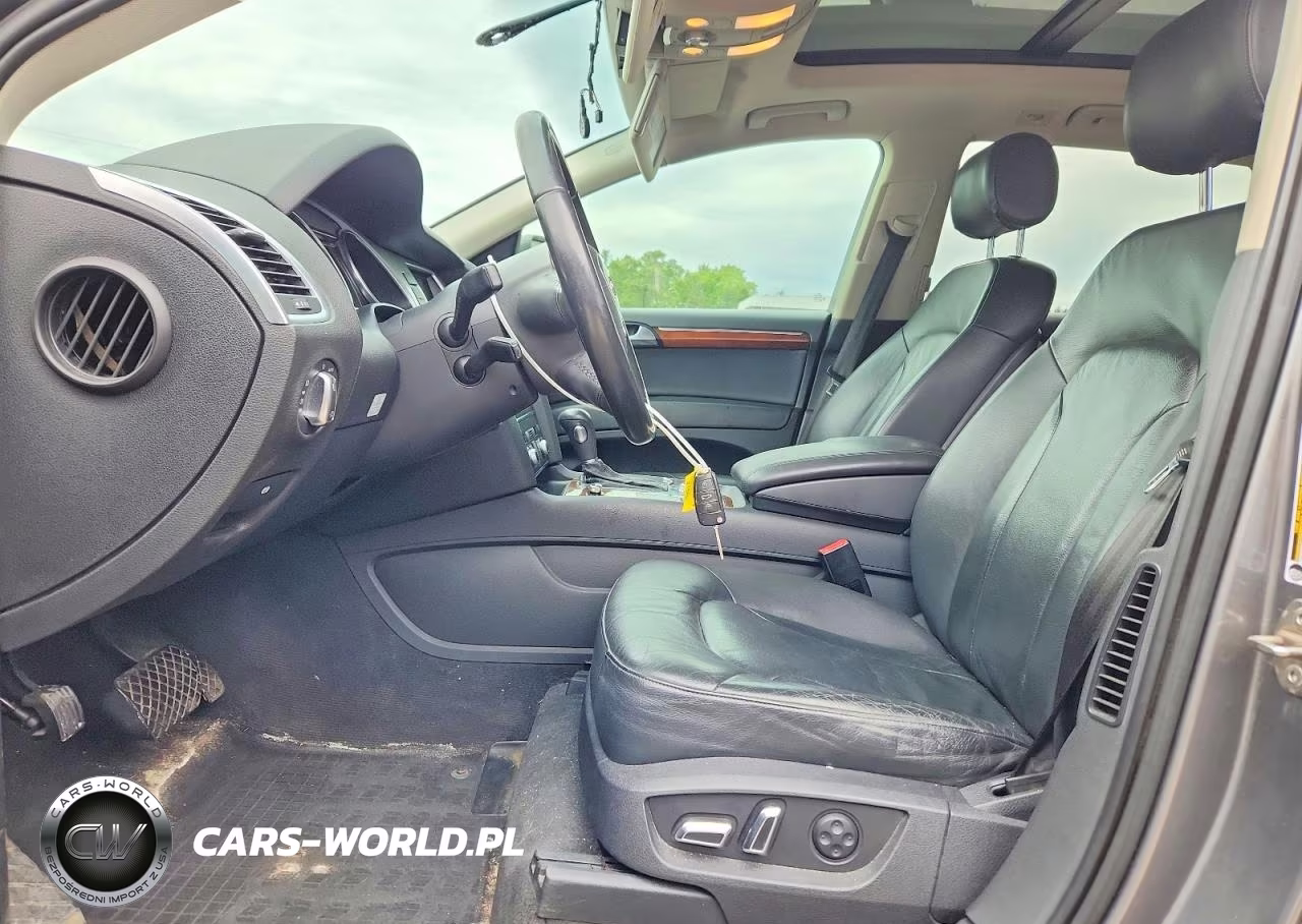 2011 Audi Q7 Premium Plus VIN:WA1LMAFE6BD004909 - 7
