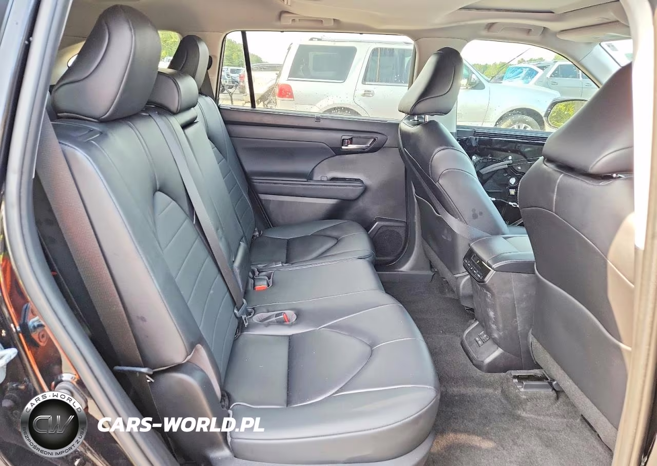 2023 Toyota Highlander Xle VIN:5TDKDRAHXPS044049 - 11