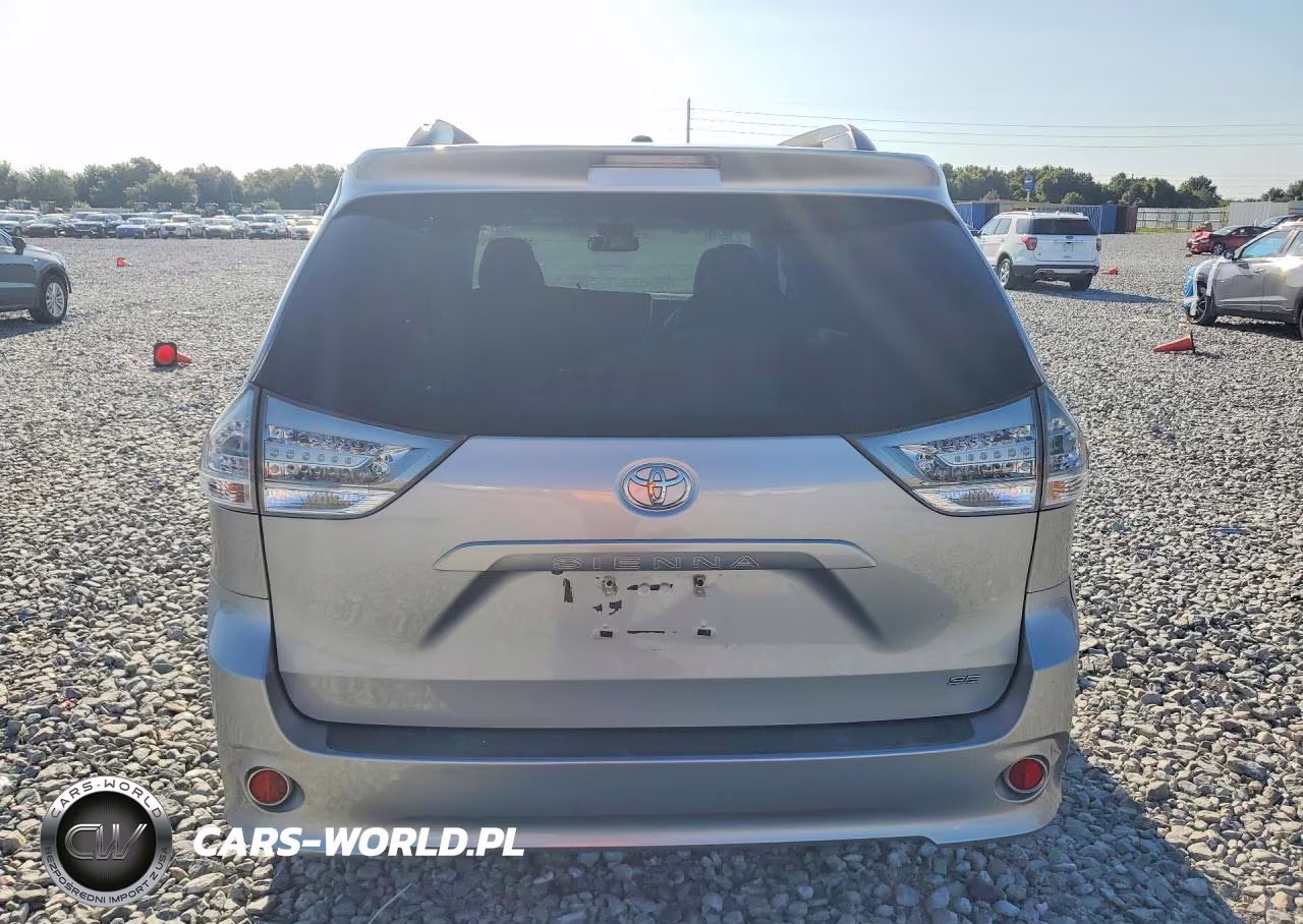 2015 Toyota Sienna Sport VIN:5TDXK3DC0FS653108 - 6