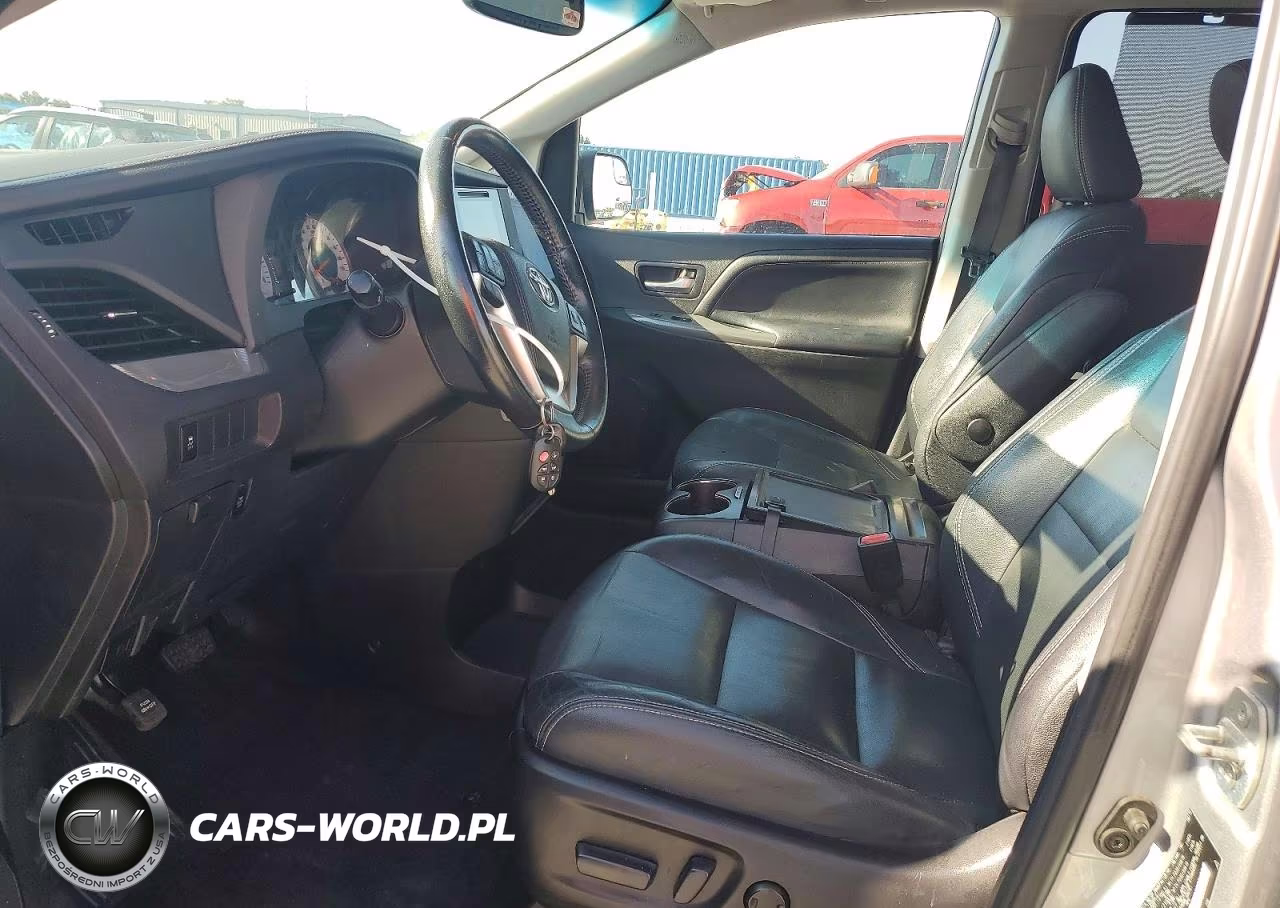 2015 Toyota Sienna Sport VIN:5TDXK3DC0FS653108 - 7