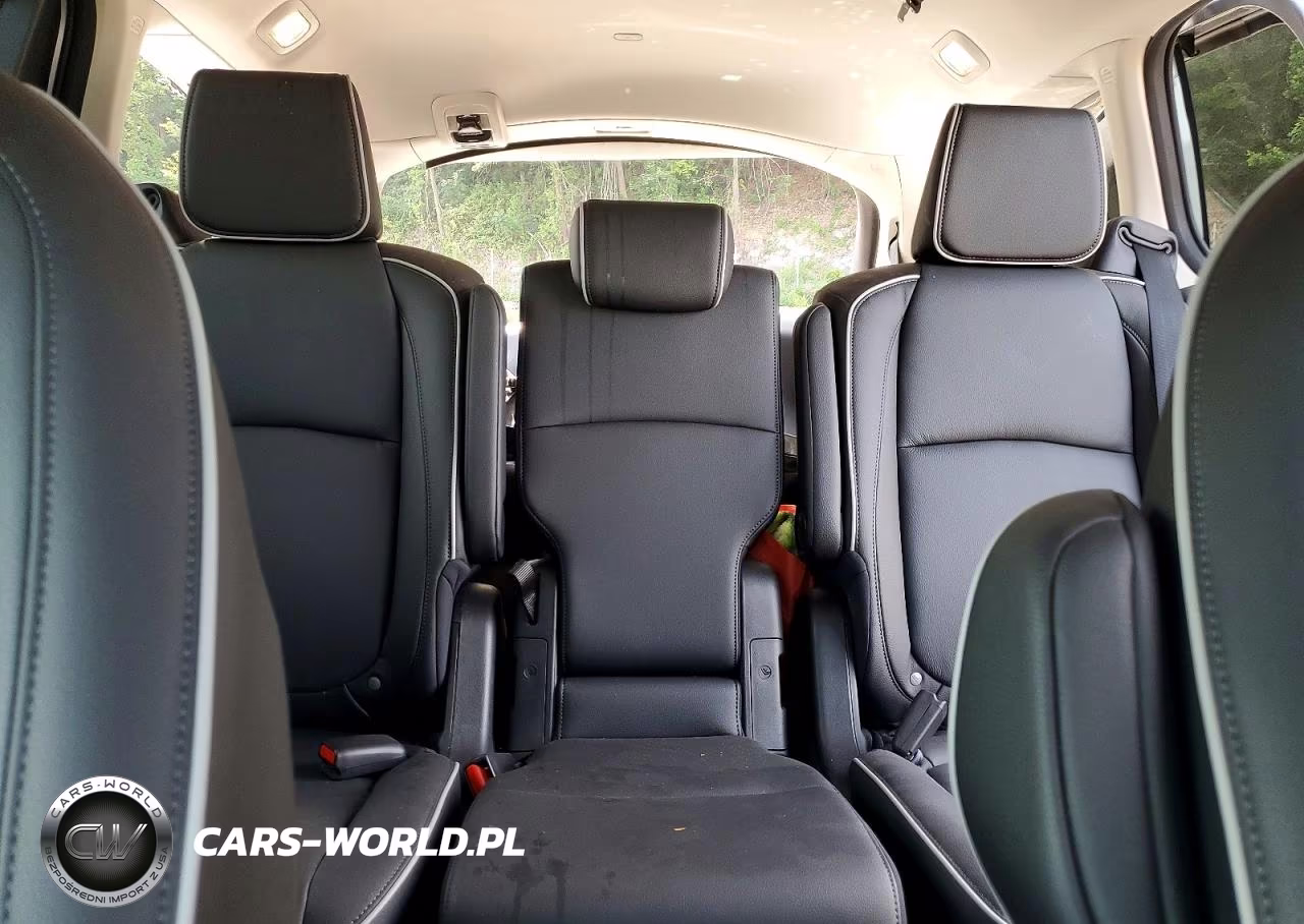 2026 Honda Odyssey Touring VIN:5FNRL6H86TB031982 - 10