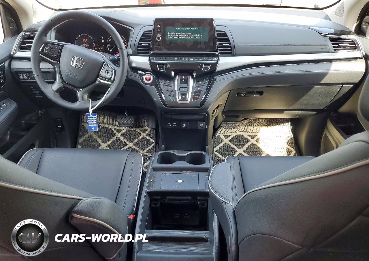 2026 Honda Odyssey Touring VIN:5FNRL6H86TB031982 - 8