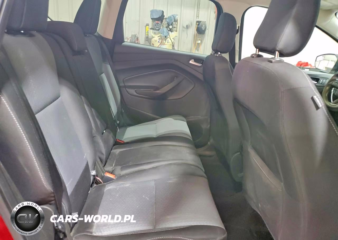 2018 Ford Escape Se VIN:1FMCU9GD0JUA26473 - 10