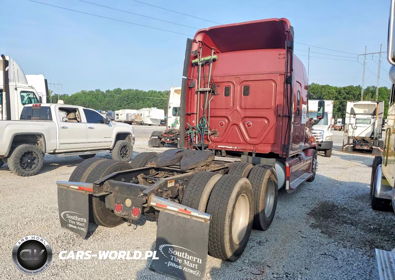 2012 Freightliner Cascadia 125 VIN:1FUJGLDR8CLBE3959 - 4