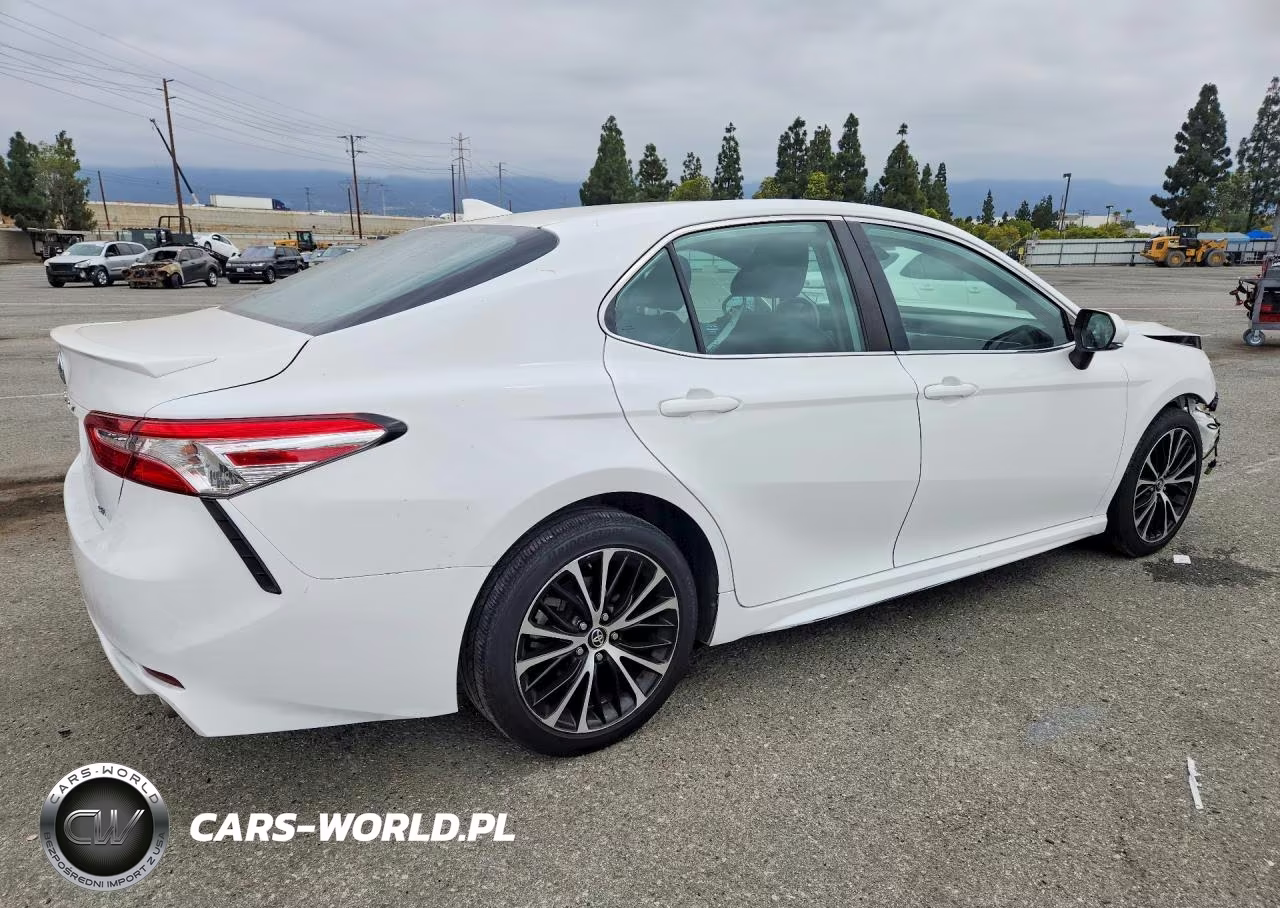 2020 Toyota Camry Se VIN:4T1M11AK1LU870367 - 3