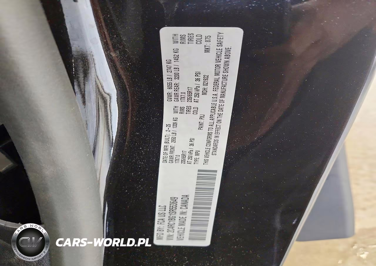 2025 Chrysler Pacifica Select VIN:2C4RC1BG1SR553649 - 13