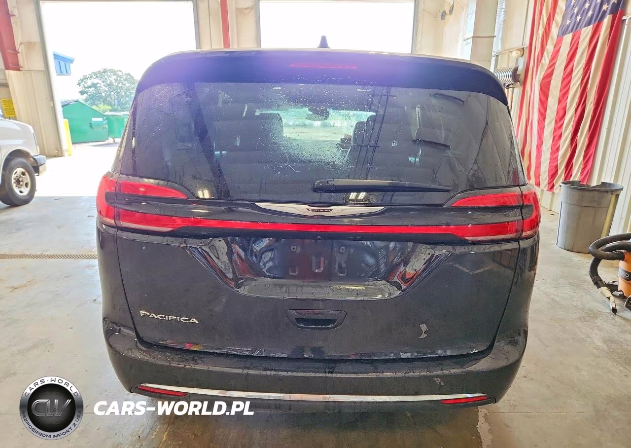 2025 Chrysler Pacifica Select VIN:2C4RC1BG1SR553649 - 6