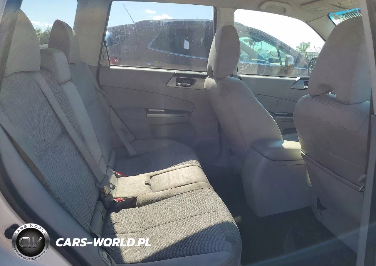 2011 Subaru Forester 2.5X Premium VIN:JF2SHADC3BH755709 - 11